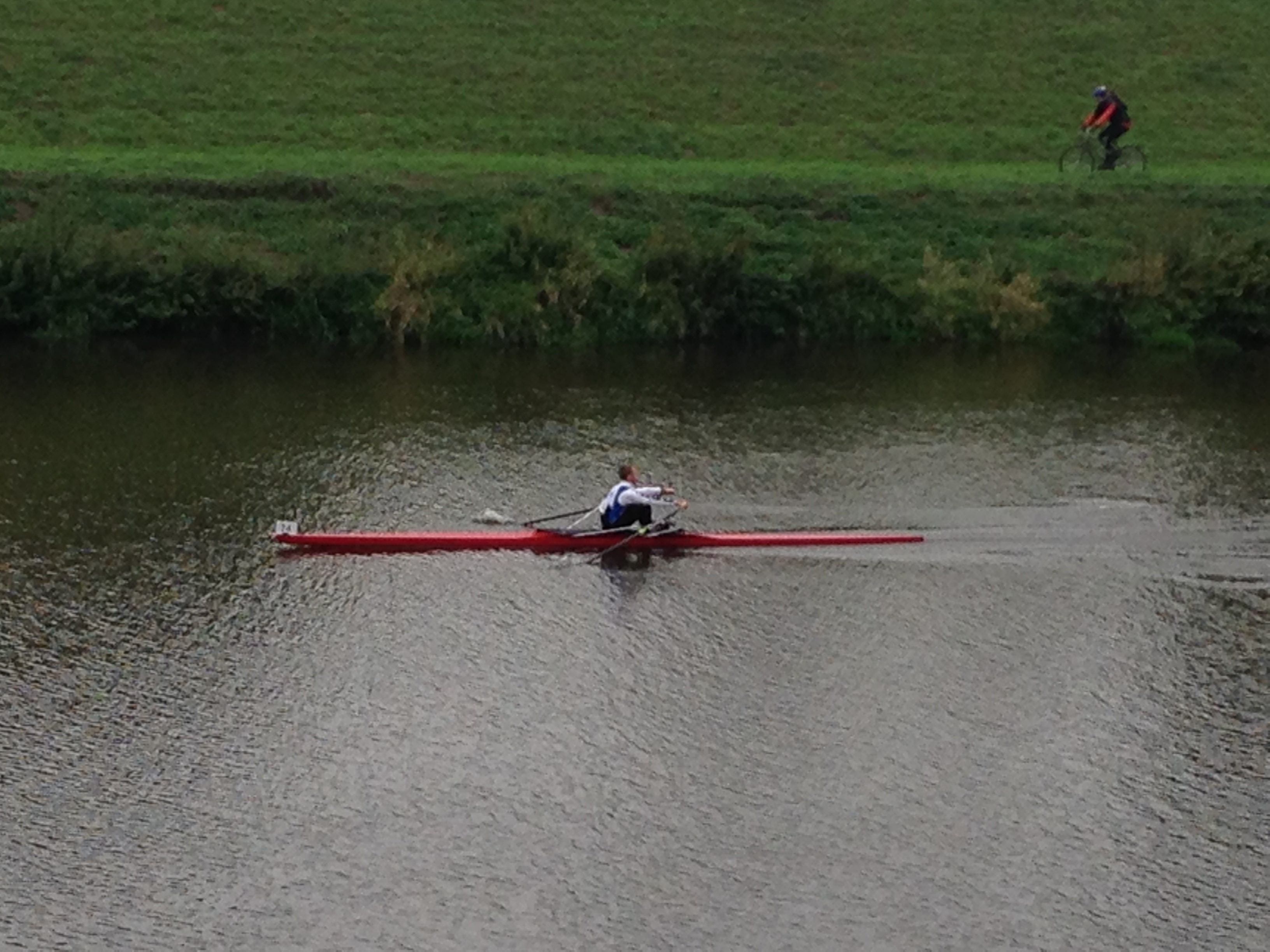 Junior sculler